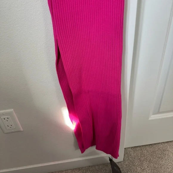 NWT ASTR The Label Loriana Dress Size XL Pink Ribbed Bodycon Off the Shoulder - Picture 7 of 16
